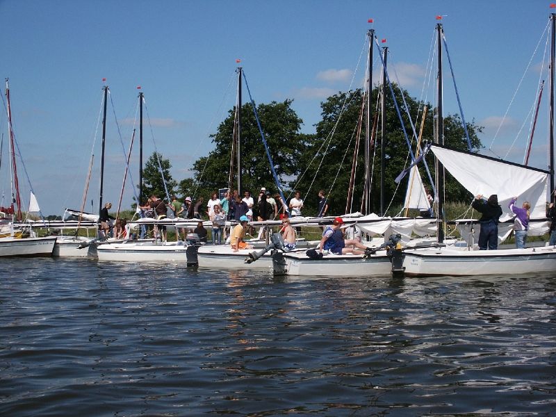Bezoek de website van: Maran Yachtcharter - Offene-Segelboote Maran Yachtcharter - Offene-Segelboote