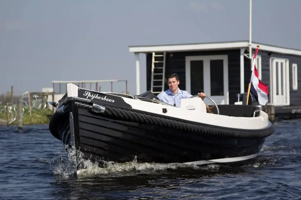 Olympia Charters-1