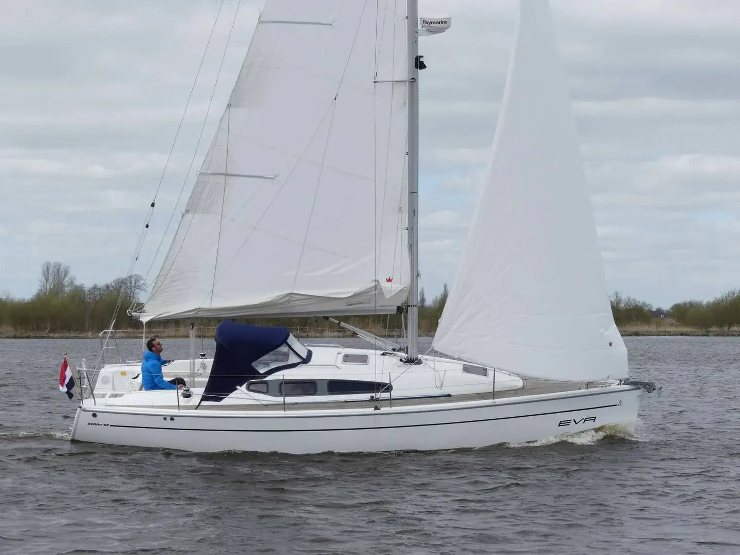 Yachtcharter Hospes-2