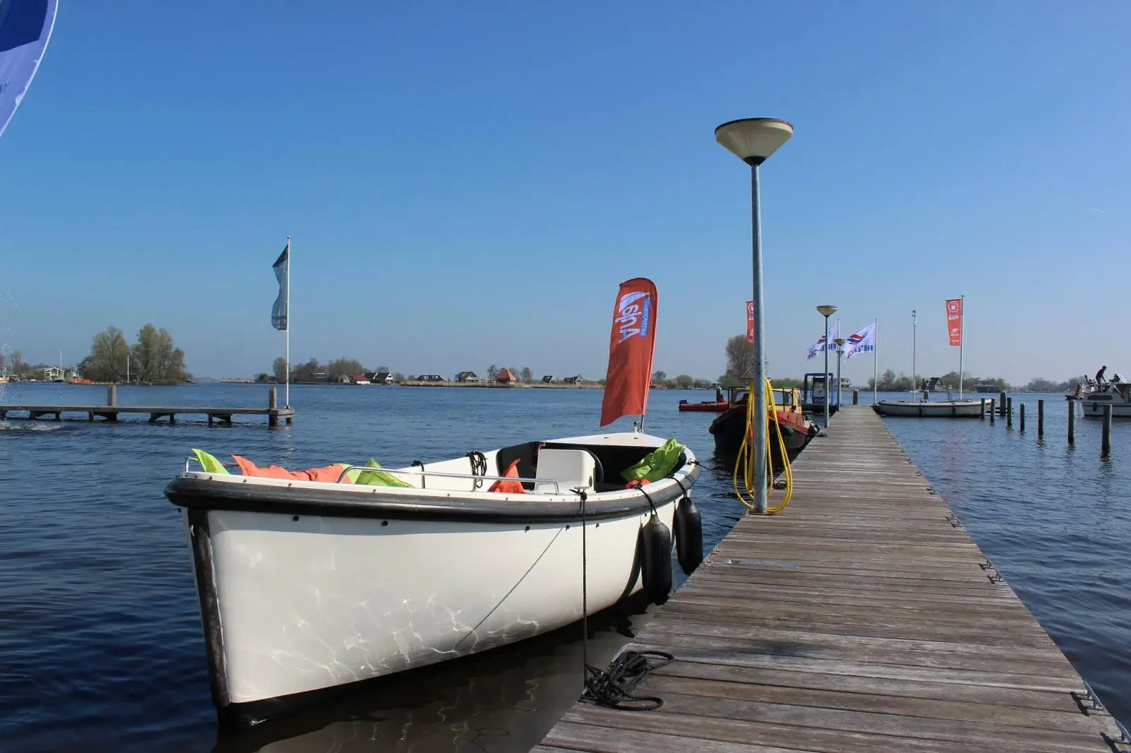 Wassersportbetrieb Anja-1