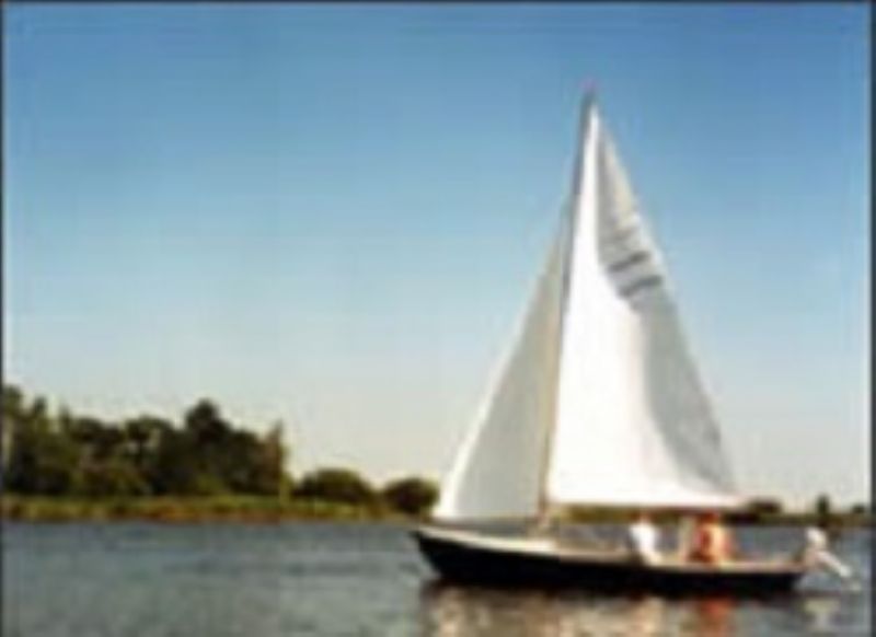 Watersportbedrijf De Broek - Offene-Segelboote