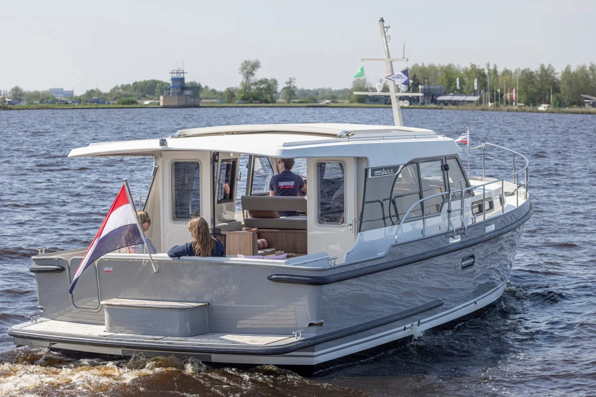 Yachtcharter BLY-3