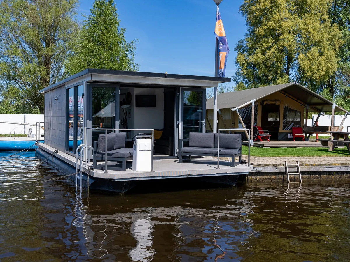 Hoora Watersport - Houseboat-2