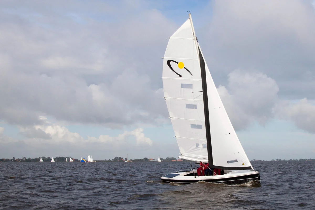 Hoora Watersport - Offene Segelboote-1