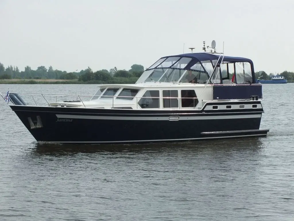 Yachtcharter de Waterpoort-1