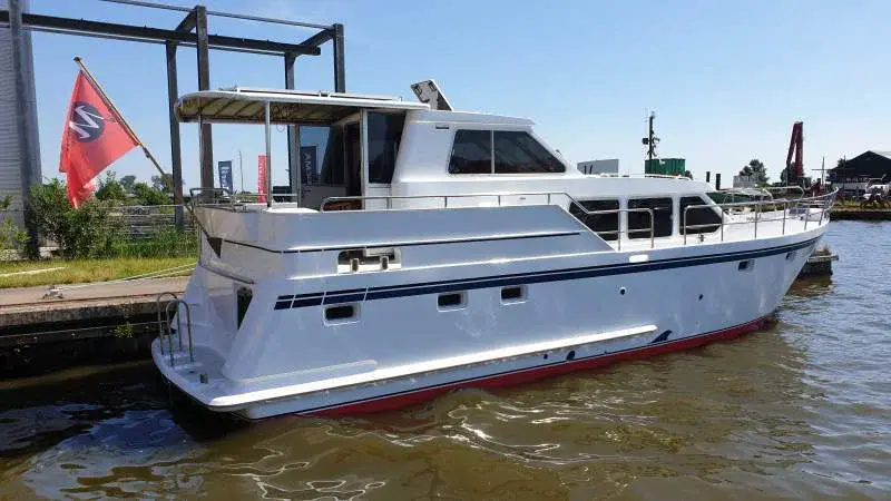 Yachtcharter Molenaar-1