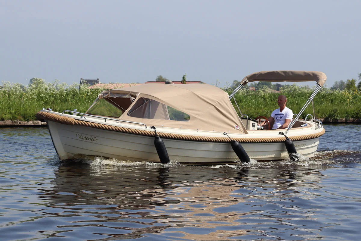 Yachtcharter Turfskip-2