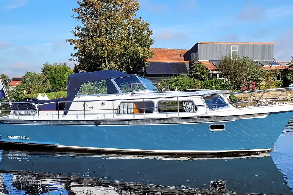 Watermerk Yachtcharter-2